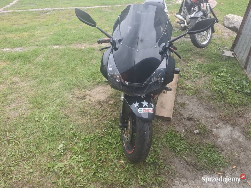 Honda CBR 954 rr 954cm3 Skoki