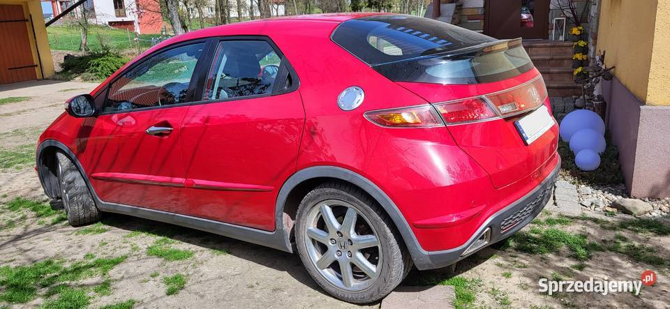 Honda Civic VIII UFO 18