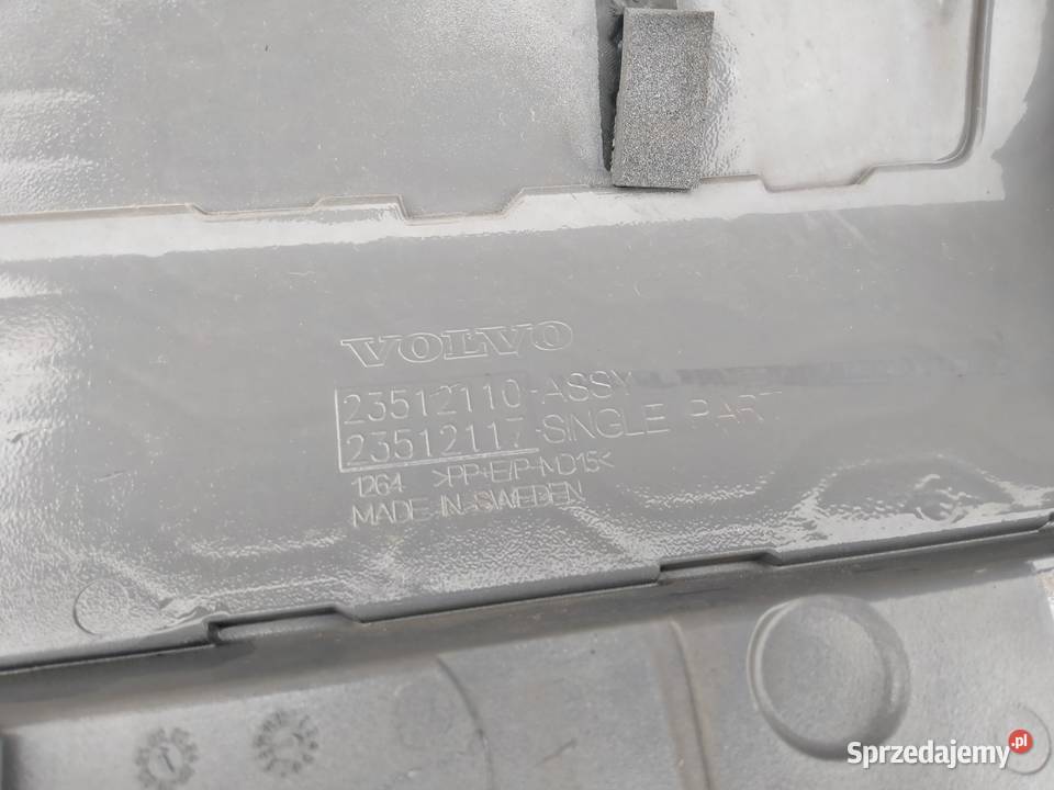 VOLVO FH5 GRILL ATRAPA MASKA 23512110 CAŁA NIE Atrapy lubuskie Kargowa