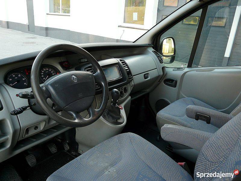 RENAULT TRAFIC 25 DCI 135 Długi KLIMA welurowa tapicerka Kielce