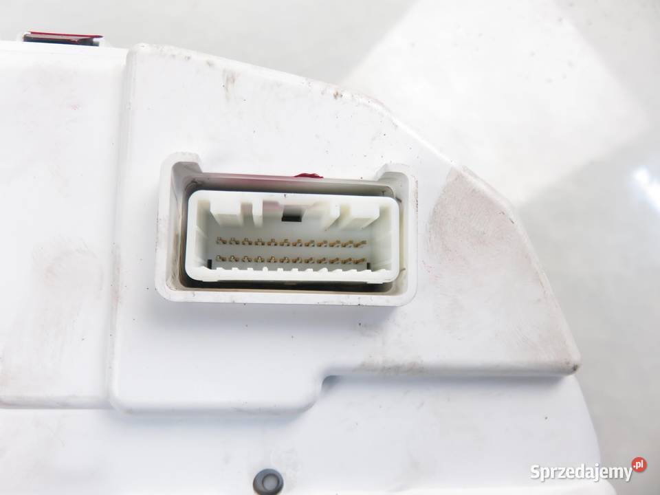 LICZNIK MITSUBISHI LANCER VIII 20072017 16 osobowe sprzedam