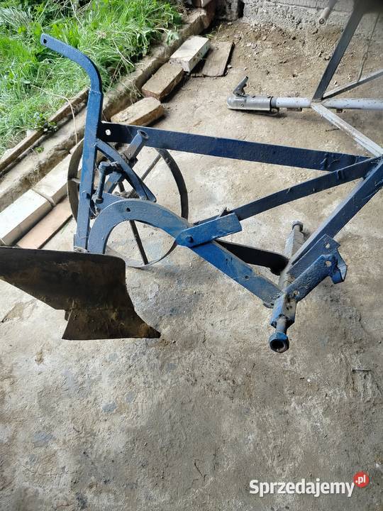 Przyczepka pług kultywator Brzesko