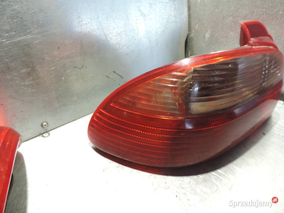 LAMPA LEWA LEWY TYŁ TOYOTA AVENSIS T22SEDAN Nowy Sącz sprzedam