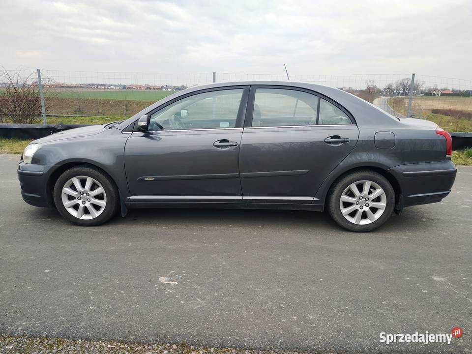 TOYOTA AVENSIS T25 20 D4D POLSKI SALON Poznań sprzedam