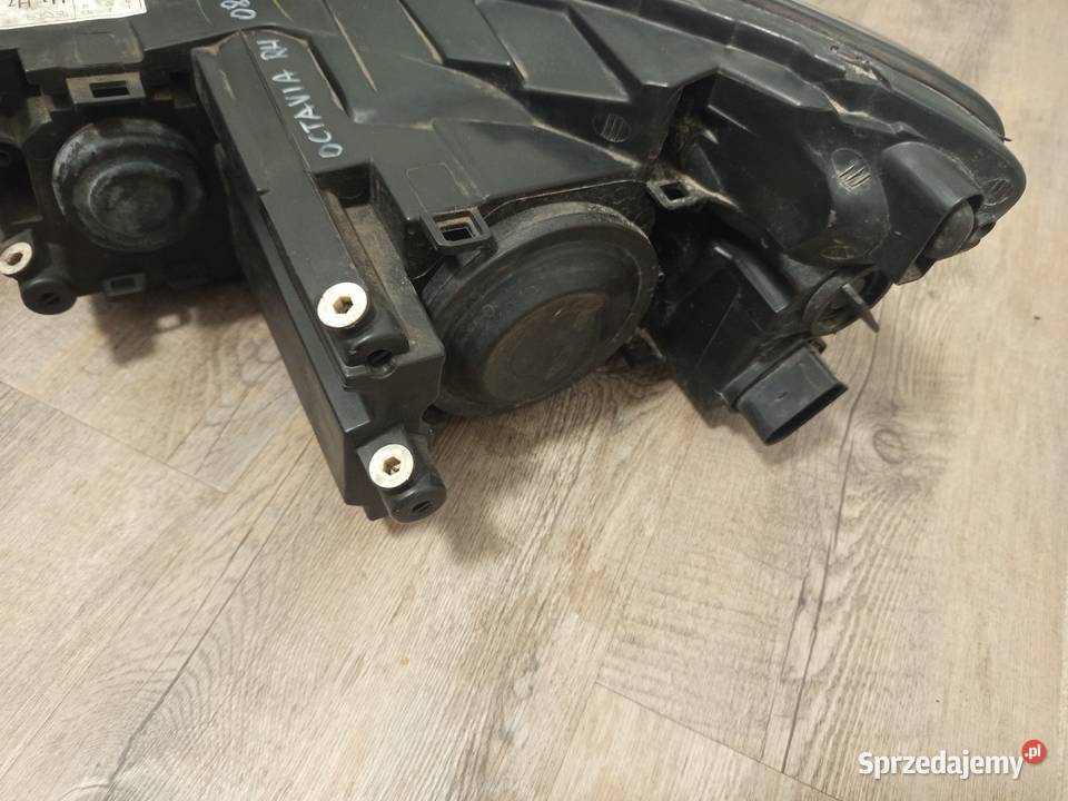 Reflektor prawy octavia 2 Lift 0813 prawe Rzeszów