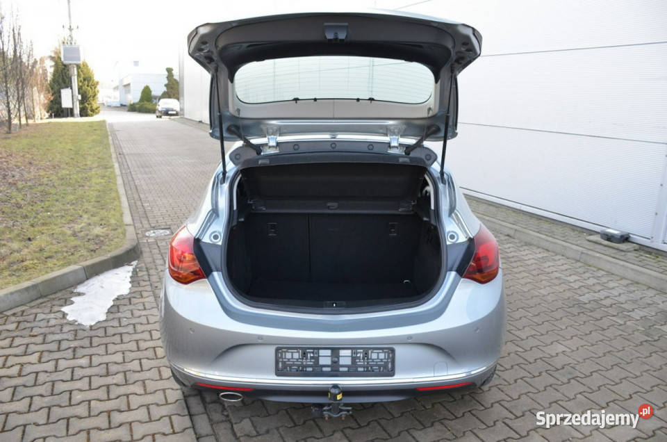 Opel Astra 14T 140 Cosmo Serwis Navi Kamera czujnik zmierzchu Kutno