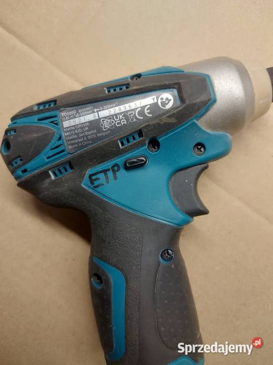 Zakrętarka udarowa Makita TD090D 108V Gdynia sprzedam