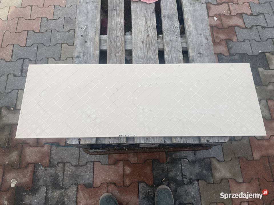 Glazura płytka ścienna drip brillo blanco Reguły