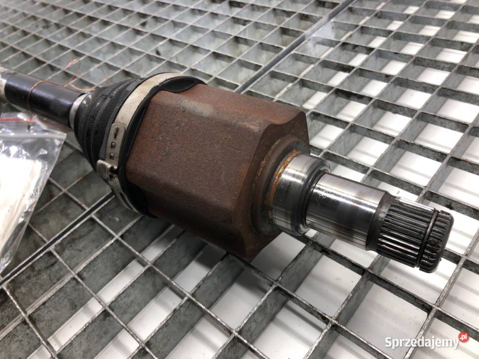 PÓŁOŚ LEWY PRZÓD SKODA RAPID 6C0407271T 10 95 osobowe podkarpackie