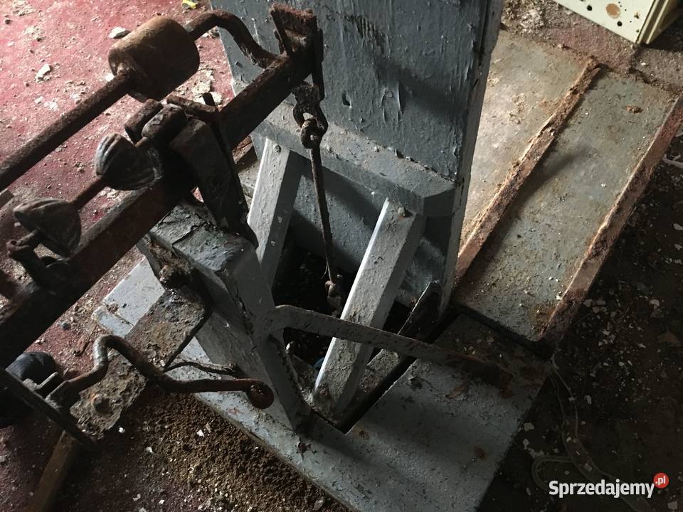 Stara Waga Podłogowa PRL Pozostałe Szczecinek