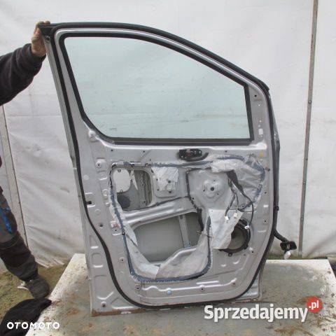 DRZWI LEWY PRZÓD HYUNDAI H1 H300 07 osobowe Rakoniewice