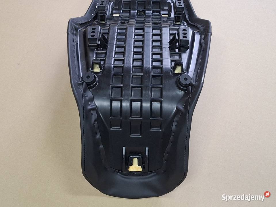 HONDA TRANSALP XL750 750 KANAPA FOTEL SIEDZISKO Siedzenia Bieleń