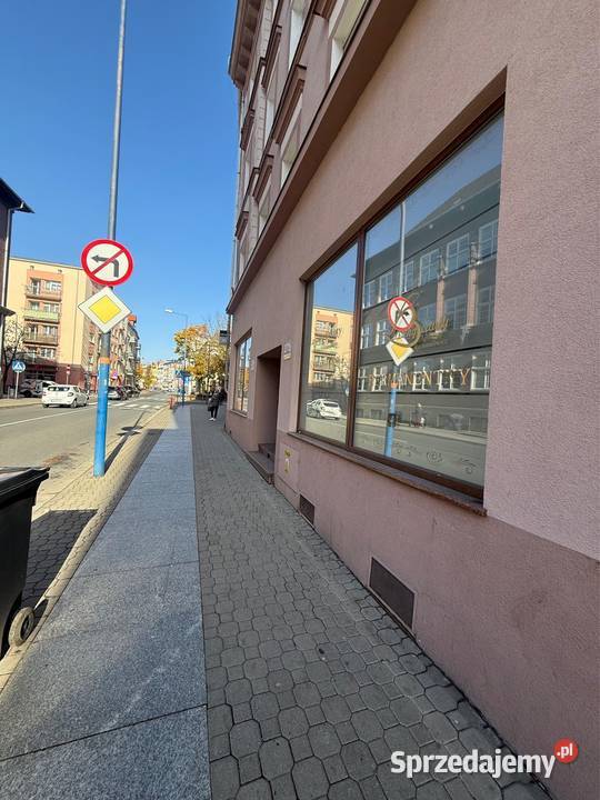 WYNAJMĘ LOKAL CENTRUM OPOLA DUŻE WITRYNY wentylacja