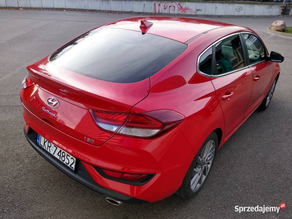 Hyundai i30 fastback relingi dachowe i30