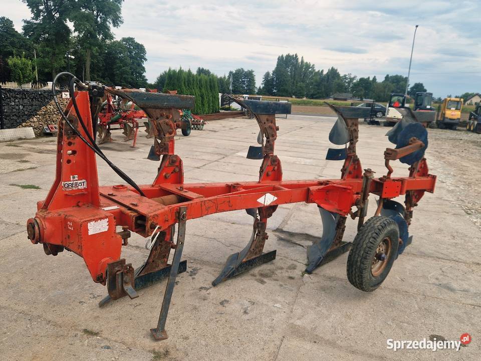 Pług 4skibowy obrotowy Kuhn