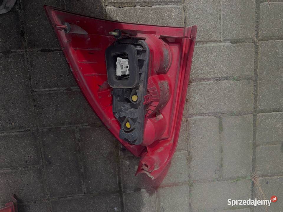 Lampa tył lewy Peugeot 307 sw lift 2006r Ostrów Wielkopolski
