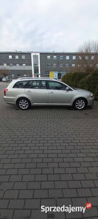 Toyota avensis Lublin