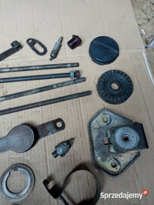 Pozostałość Fiat 126p maluch osobowe Stalowa Wola