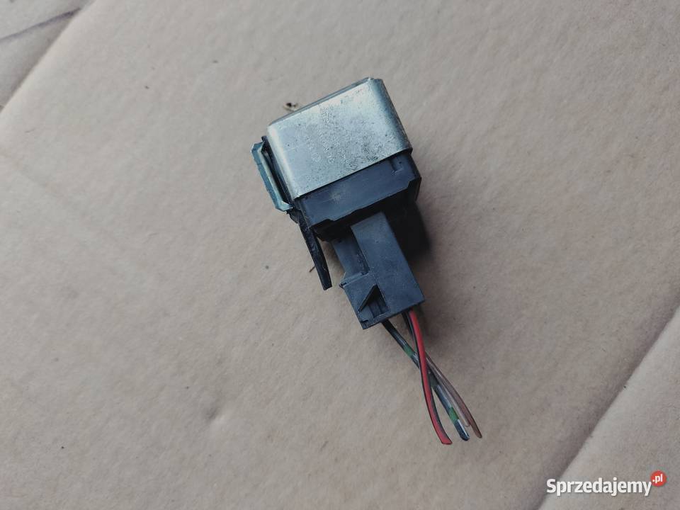 PRZEKAŹNIK HELLA 4DB00375060 Układ elektryczny Kamień-Kolonia