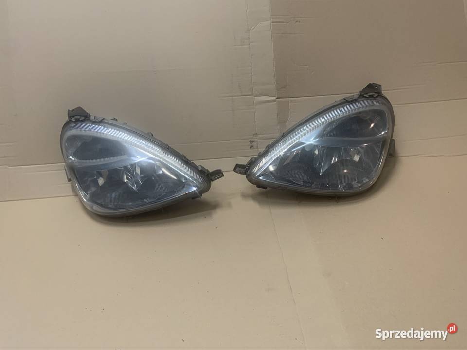 Reflektor lampa przód lewa prawa Mercedes a osobowe Szczecin