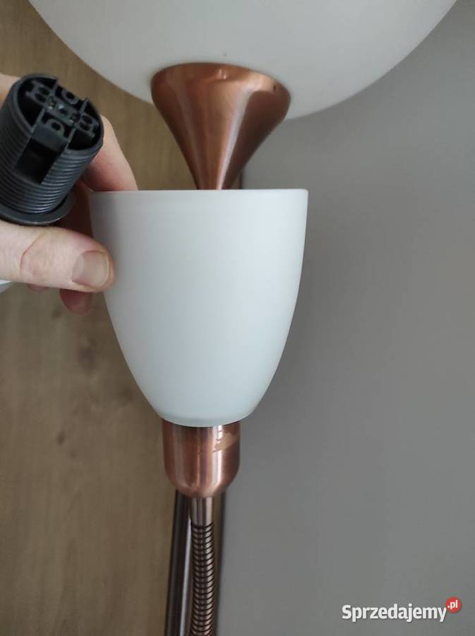 Lampa podłogowa stojąca Płock