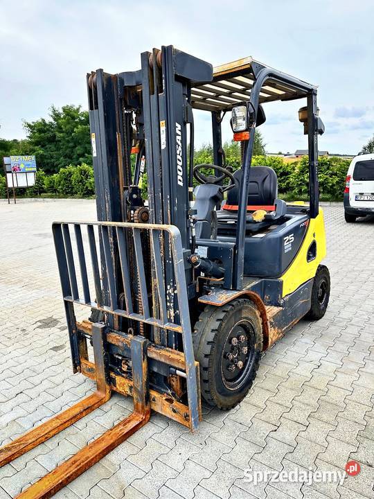 wózek widłowy DOOSAN D25S5 TRIPLEX 470m 2370mtg