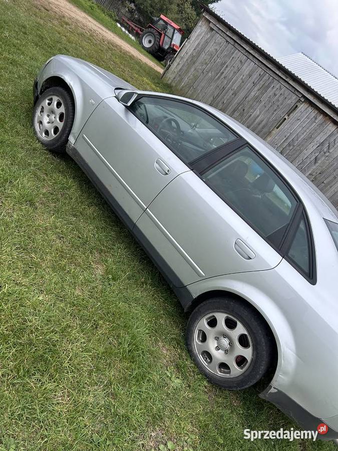 AUDI A4 B6 20 BENZYNA Sawin