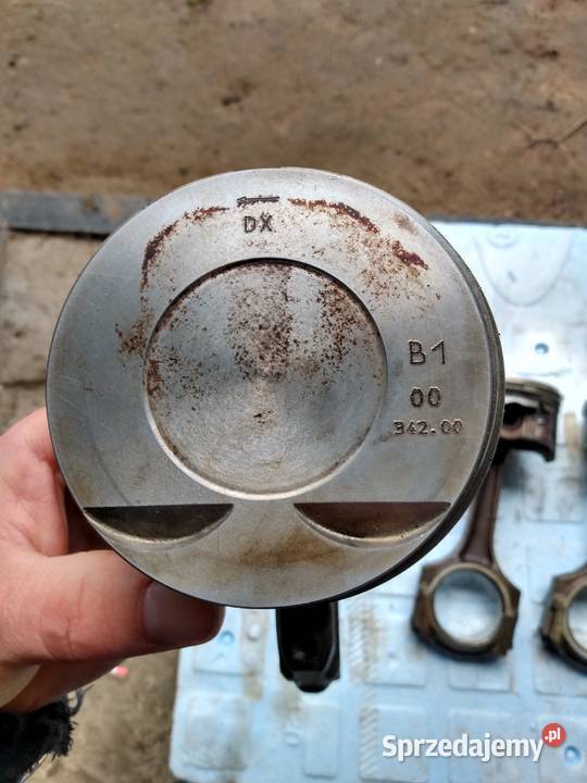 Tłoki i korbowody peugeot 607 407 22 pb 158 osobowe mazowieckie Sienno
