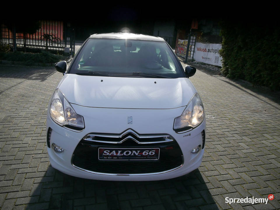 Citroen DS3 16 zwykły silnik Stan b bezwypadkowy światła LED Częstochowa sprzedam