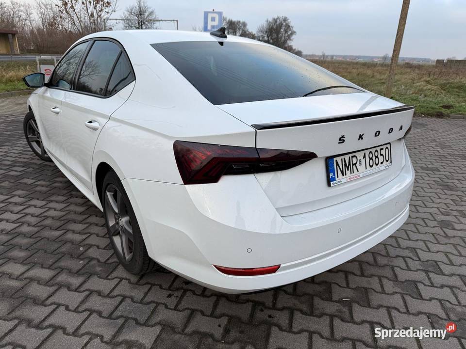 Skoda Octavia IV 2020 teraz OKTAVIA 15 eTec nieuszkodzony łódzkie Daszyna sprzedam