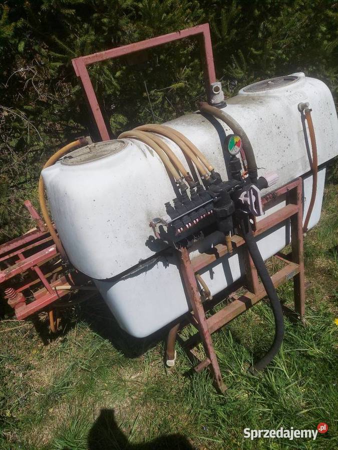 Opryskiwacz 400l 12m Blizne