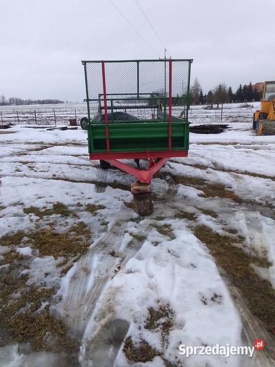 Rozrzutnik obornika jednoosiowy nieuszkodzony Łomża