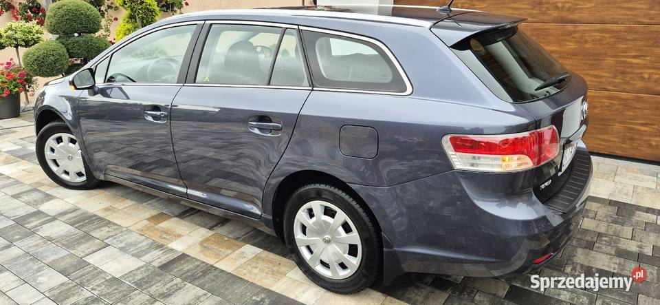 TOYOTA AVENSIS T27 KOMBI 1 WŁ LPG GWARANCJA MP3 Tarnów