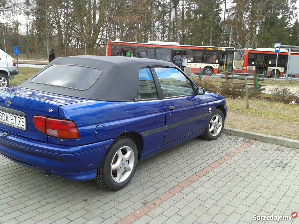 Ford Escort 16 Cabrio nieuszkodzony Pruszcz Gdański sprzedam