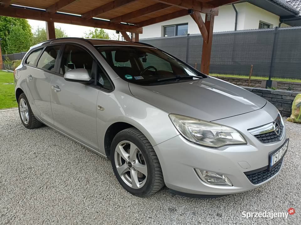 Sprzedam Opel Astra J Starachowice