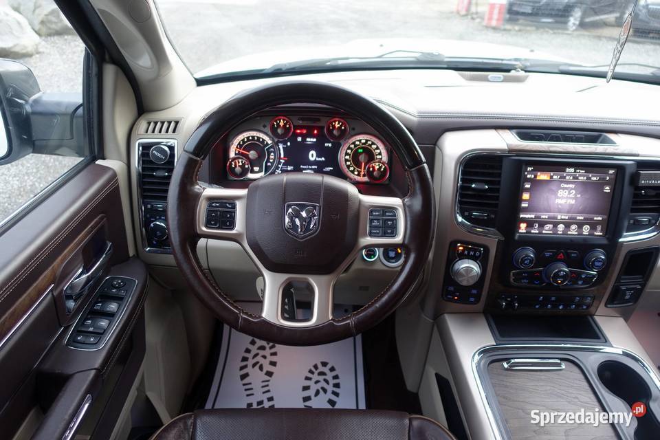 Dodge Ram 1500 57HEMI 390 LPG GAZ 4x4 Laramie Rok produkcji 2017 Buczkowice