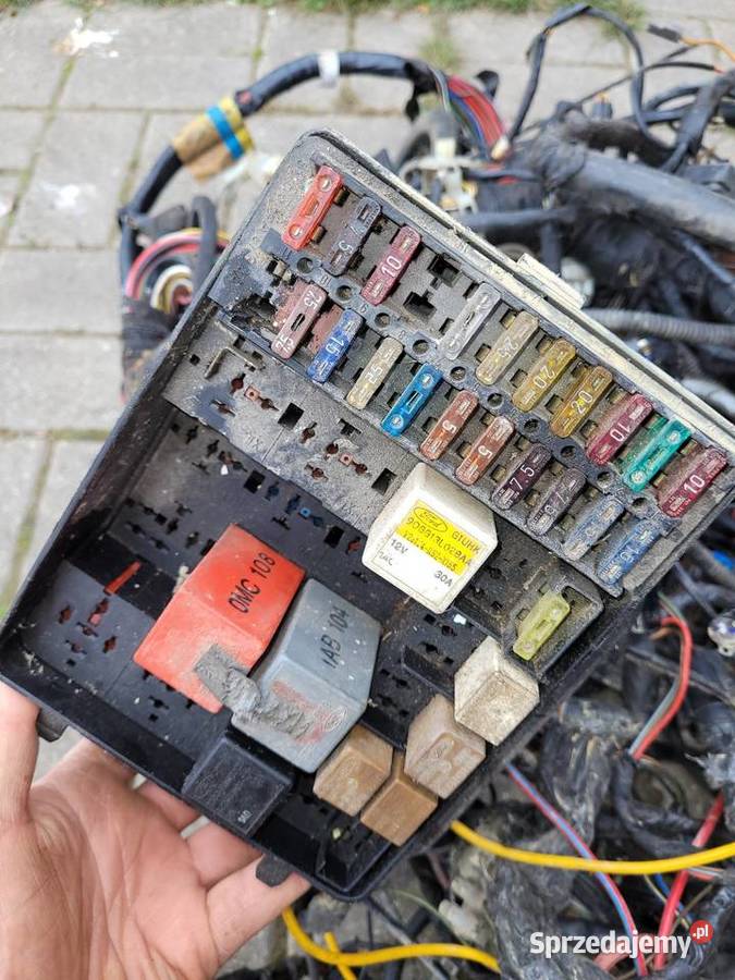 Ford Sierra Scorpio wiązka elektryczna Układ elektryczny silnika pomorskie Otomino