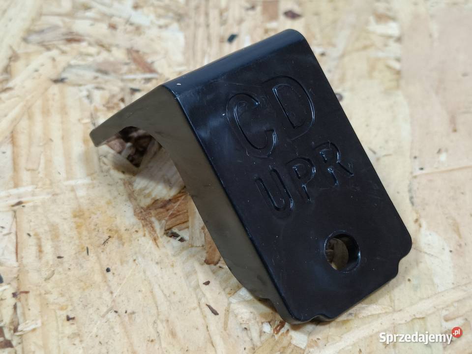 KIA CEED 3 III ŚLIZG MOCOWANIE ZDERZAKA TYŁ osobowe Pleszew sprzedam