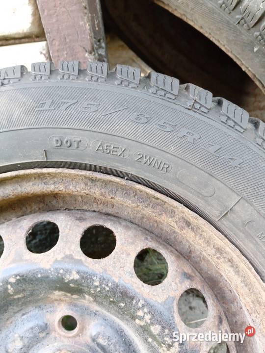 Felgi 1143x 4 z oponami r14 17565 Mitsubishi