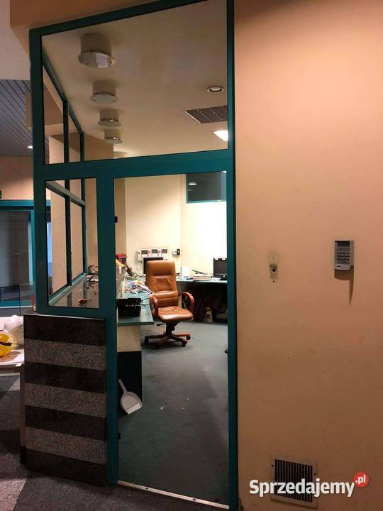Witryna aluminiowa drzwi sklepowe portiernia Warszawa