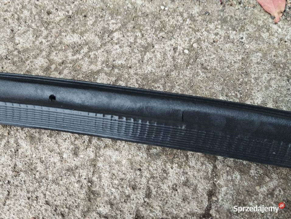 Uszczelka bagażnika alfa 164 Poznań