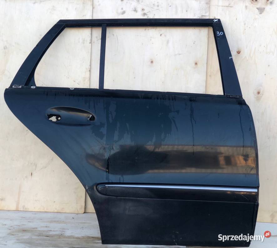 DRZWI PRAWY TYŁ MERCEDES EKLASA W211 KOMBI Skołoszów