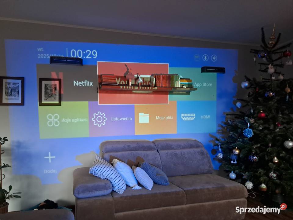 nowy projektor magcubik HY320 brak paragonu Sandomierz sprzedam