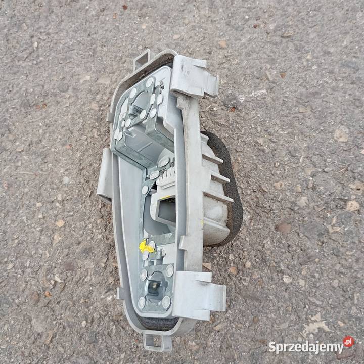 Wkład lampy tył Citroen C4 Picasso prawa strona osobowe Motoryzacja podkarpackie Zdziarzec