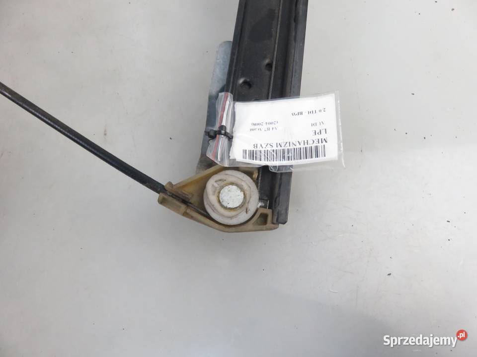 PODNOŚNIK SZYBY LEWY PRZEDNI AUDI A4 B7 osobowe