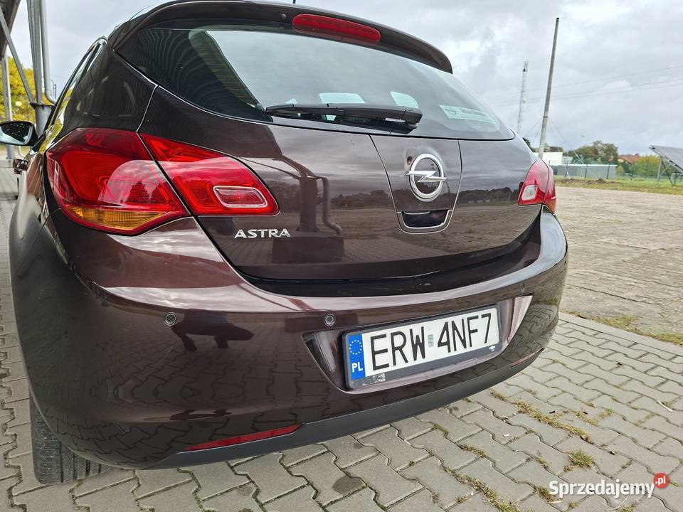 Astra J Salon Polska 95 16 benzyna komputer pokładowy łódzkie Rawa Mazowiecka