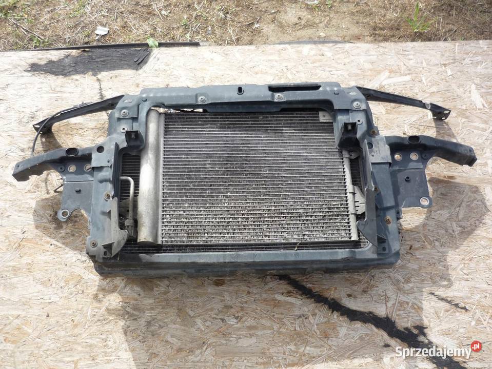 PAS PRZEDNI KOMPLET K FABIA RS LIFT 19 TDI osobowe Zbierkowo sprzedam