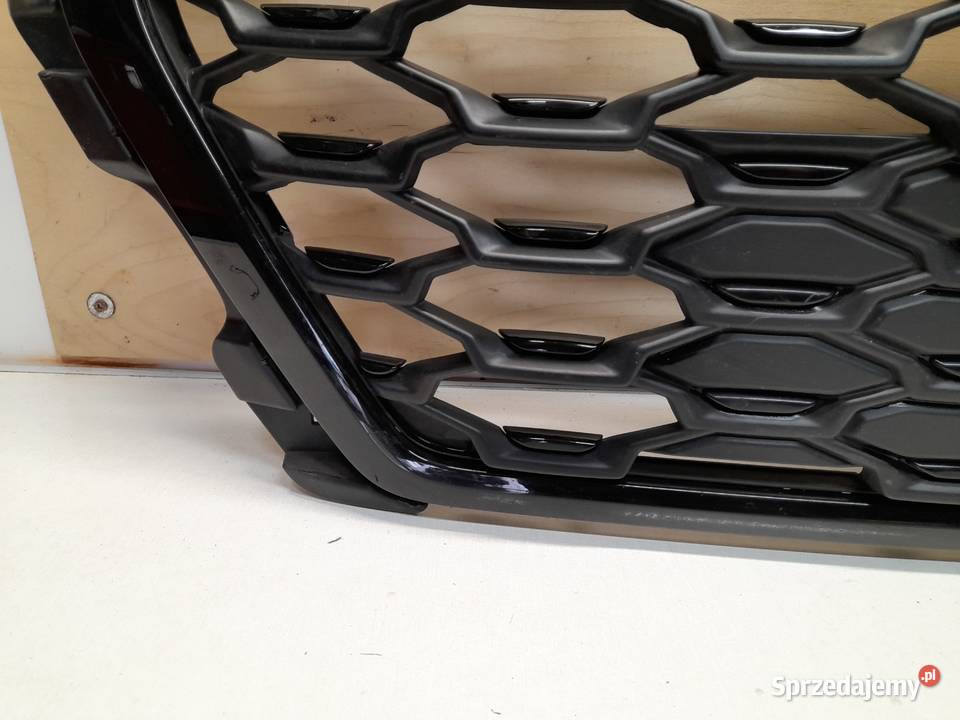 AUDI Q3 II S LINE ATRAPA CHŁODNICY GRILL osobowe Goleniów