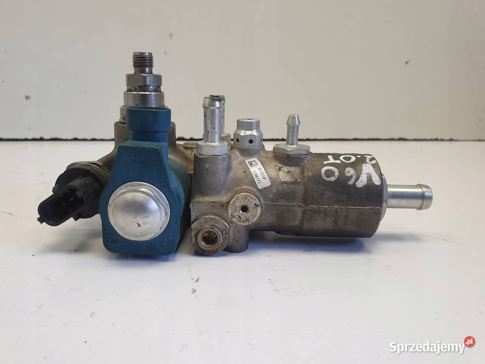 Volvo V60 20 T REDUKTOR GAZU CNG oryginał Termostaty sprzedam