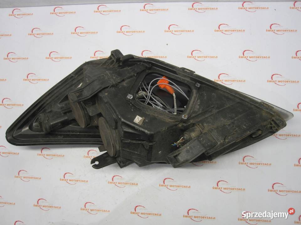 FORD FOCUS MK2 II lampa prawa przód 8M5113D154DE osobowe Kielce